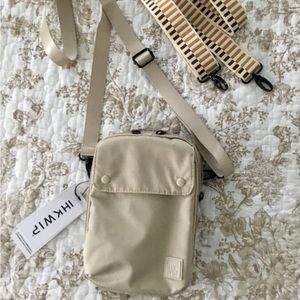 Ihkwip XL Everyday Essentials Women’s Crossbody with
2 Straps Sand